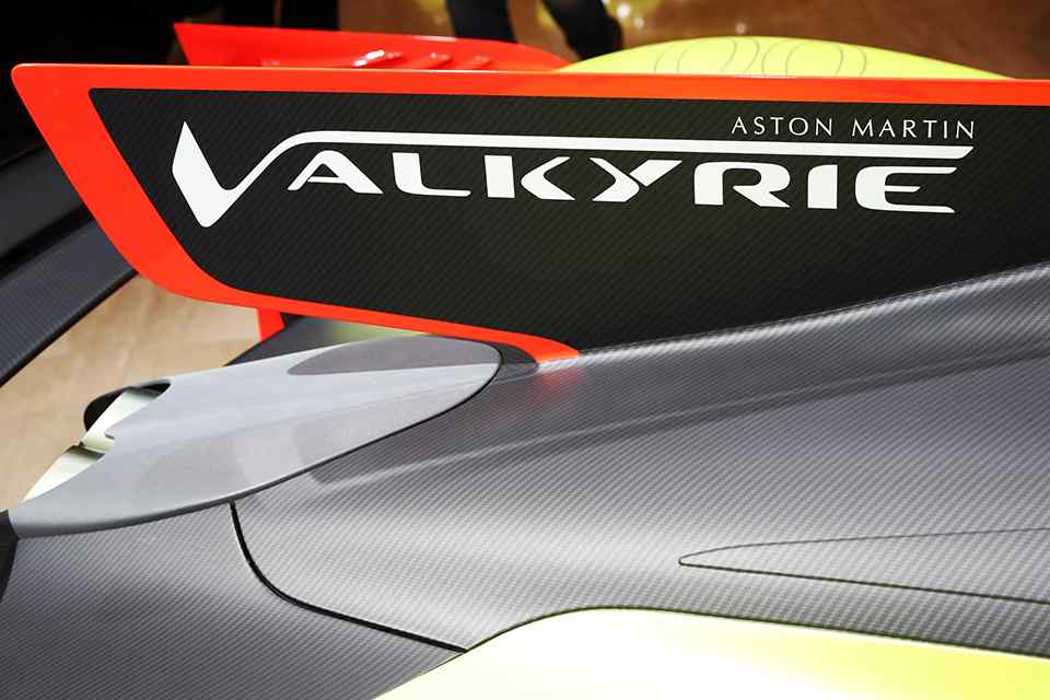 Geneva 2018: Track-tuned Aston Martin Valkyrie ready to dominate the circuit