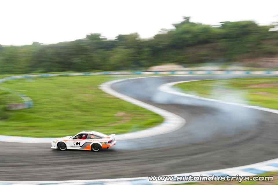 Drifting from the sidelines: The King of Nations experience