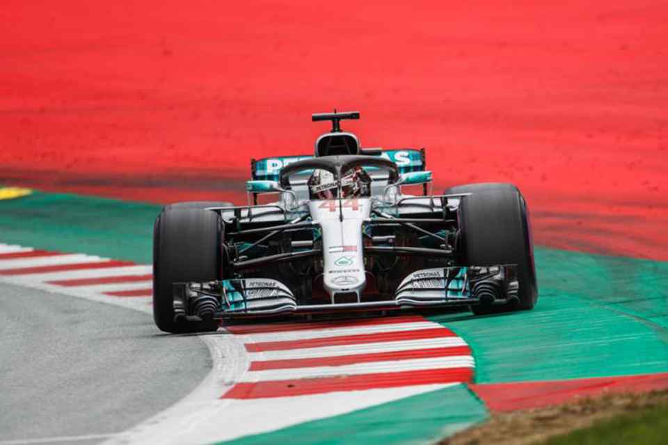 Mercedes-AMG ends 2018 Austrian Grand Prix in tears with double DNF
