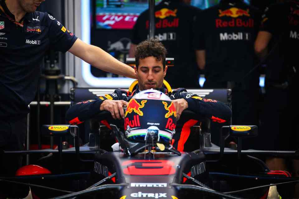 Daniel Ricciardo to join Renault for 2019 F1 season