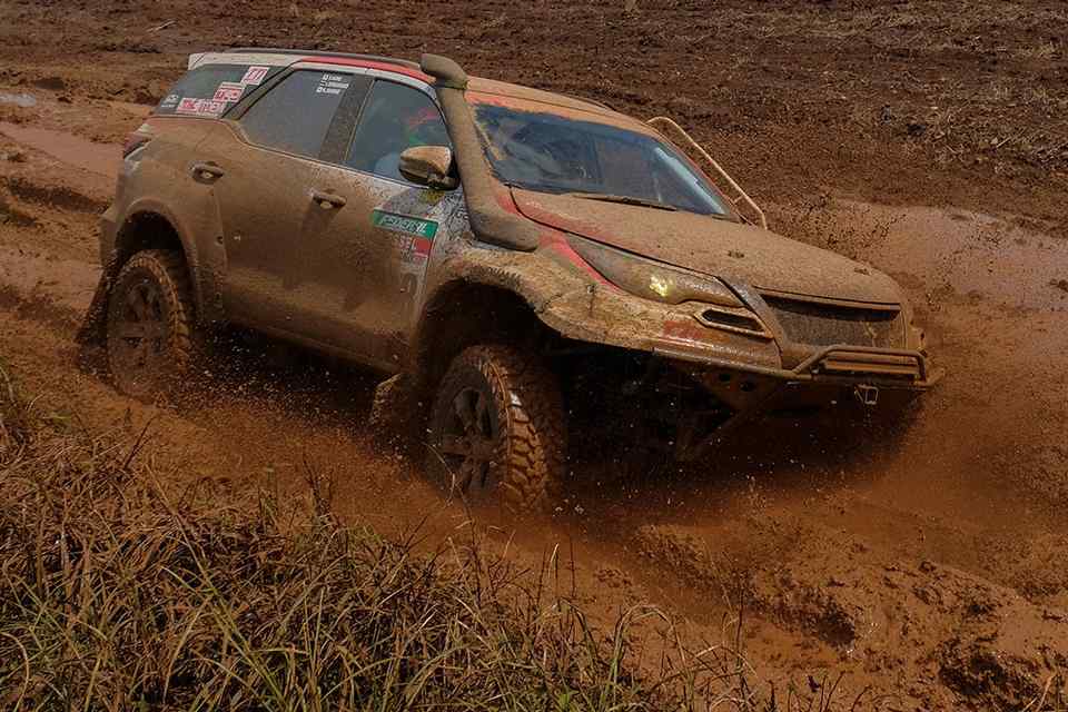 Toyota turns Fortuner into a 310 horsepower rally SUV