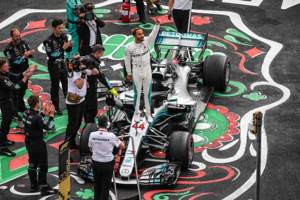 Lewis Hamilton is your 2018 Formula 1 driver's champion