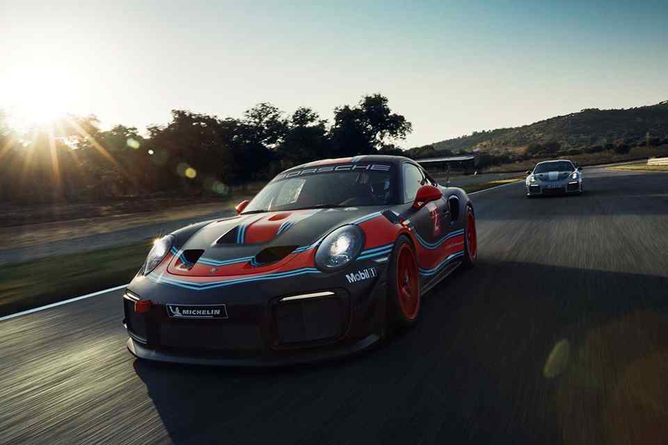 Porsche 911 GT2 RS LA