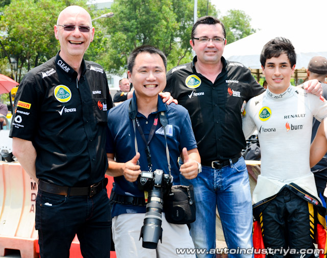 Lotus F1 CEO Patrick Louis, the author Team Principal Eric Boullier, Marlon Stockinger