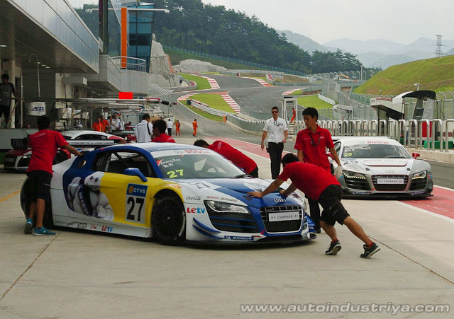Audi R8 LMS Cup Filipino technicians