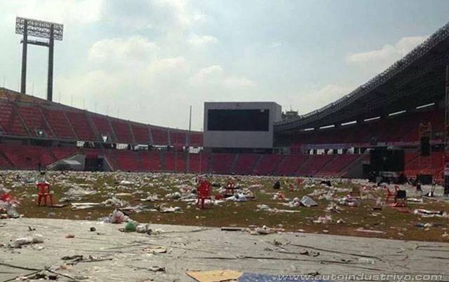Aftermath of the gathering at the Rajamangala Stadium