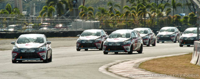 Phoemela Barranda leads the pack