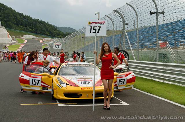 Ferrari 458 Challenge grid