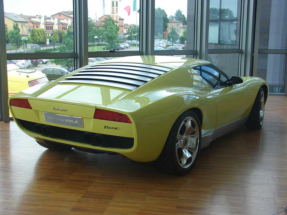 Miura concept rear