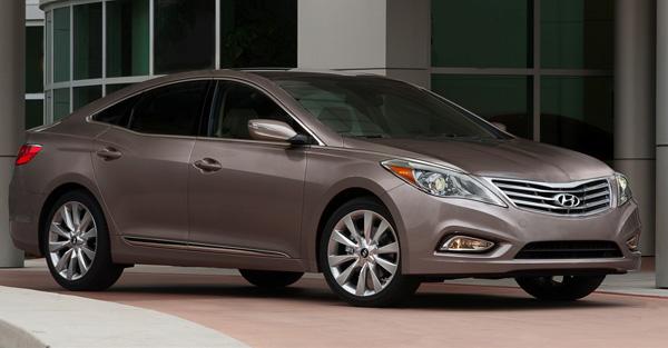 Los Angeles 2011: Hyundai reveals the 2012 Azera Los Angeles 2011: Hyundai reveals the 2012 Azera