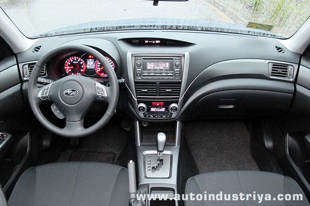 2011 Subaru Forester 2.0X Dashboard shot