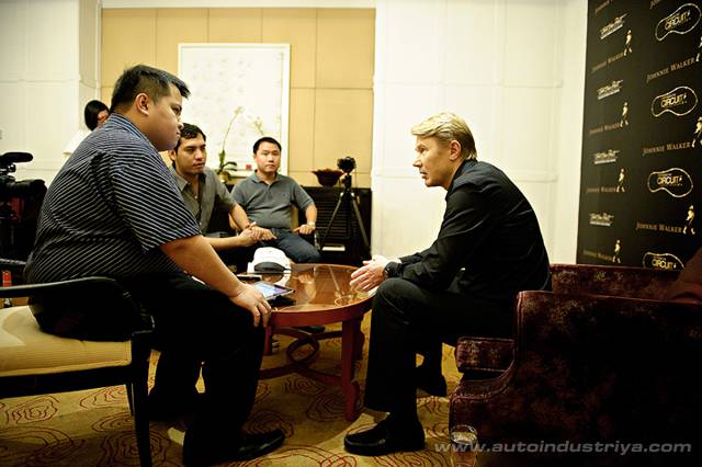 AutoIndustriya.com with Mika Hakkinen