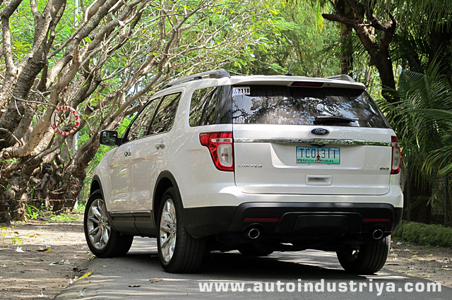 2011 Ford Explorer Rear shot