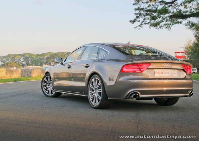 Rear shot 2011 Audi a7 Sportback 3l TFSI