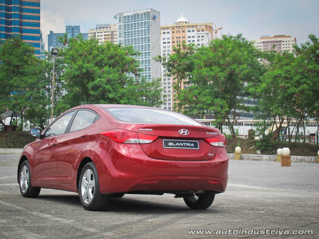2011 Hyundai Elantra GLS Rear shot