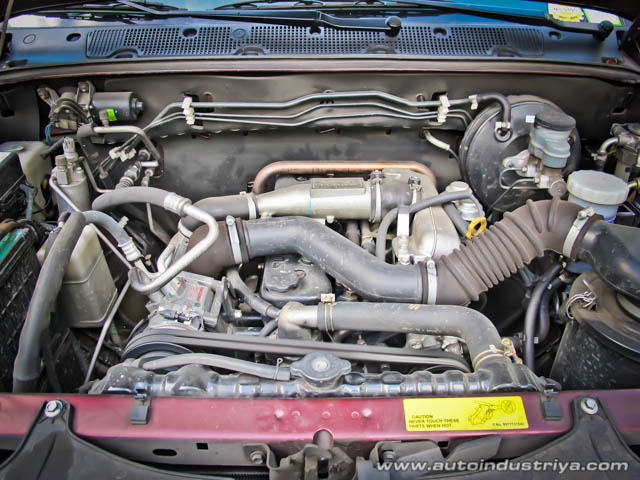 2011 Isuzu Crosswind Sportivo Engine shot