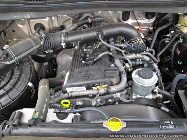 2012 Toyota Innova 2.0E Engine