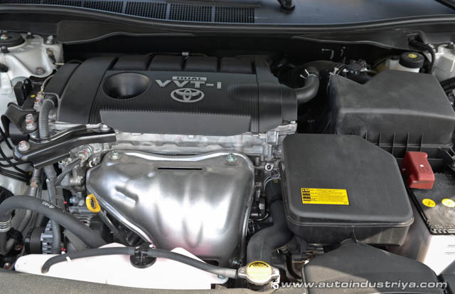 2012 Toyota Camry 2.5V Engine shot
