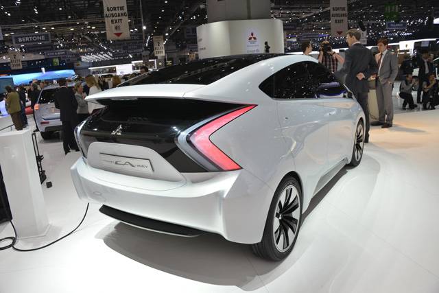CA-MiEV rear