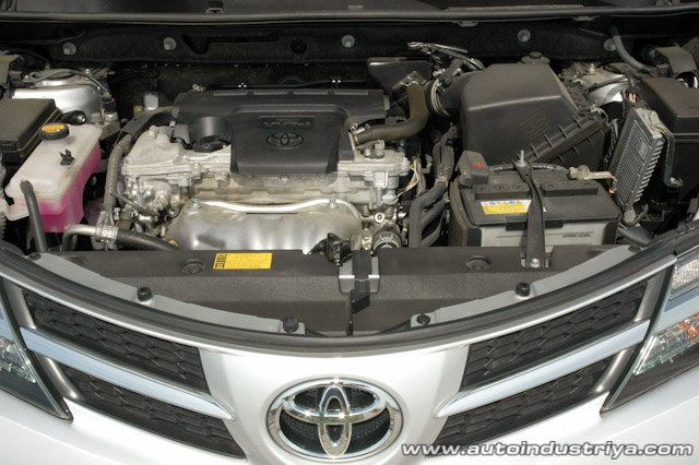 2013 Rav 4 engine