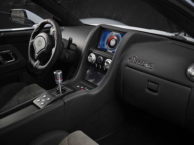 Vencer Sarther interior