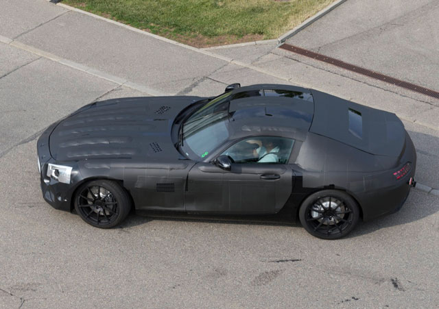 New Mercedes-Benz spy shot side view