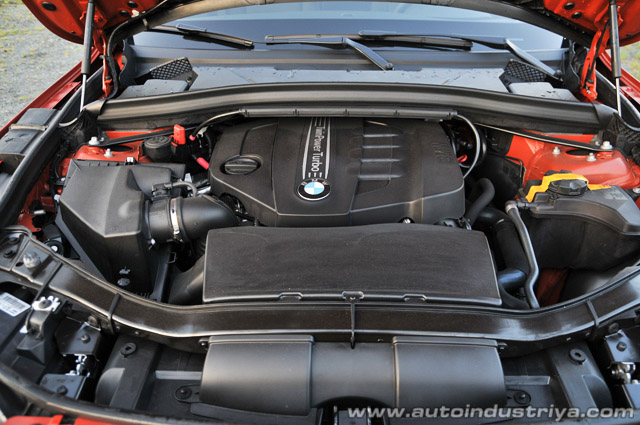 BMW X1 engine