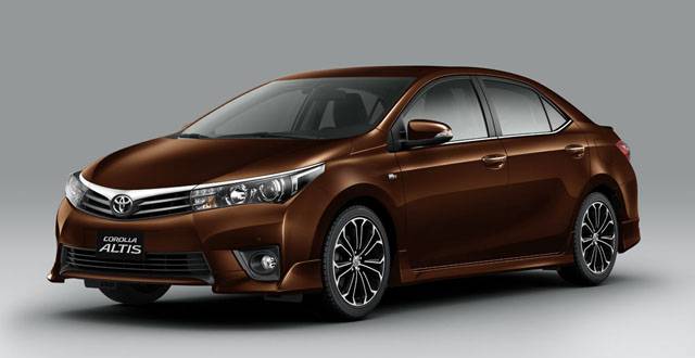 Toyota Corolla front