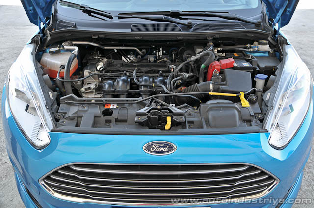 Ford Fiesta 1.5 S engine
