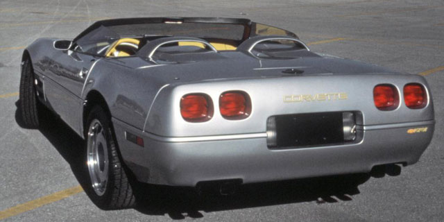 Fewer than 12 1993 ZR-1 Spyders were ever built. It was one of two cars on loan from GM that were damaged