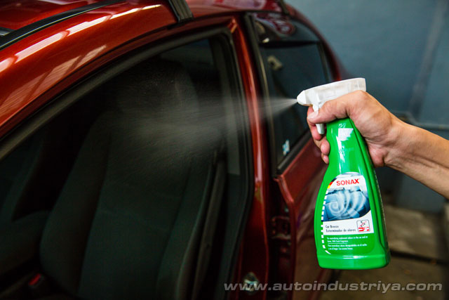 7 ways to remove odors from your car