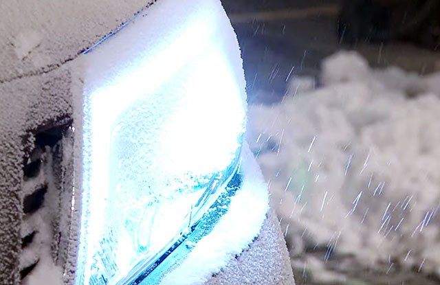 Nissan Navara headights