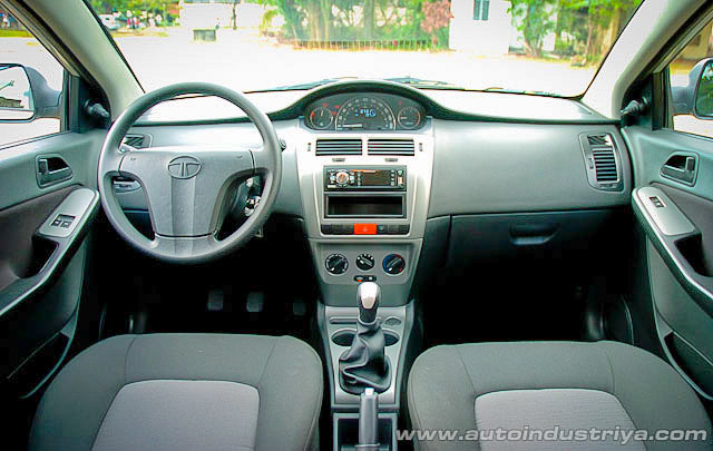 Tata Vista interior