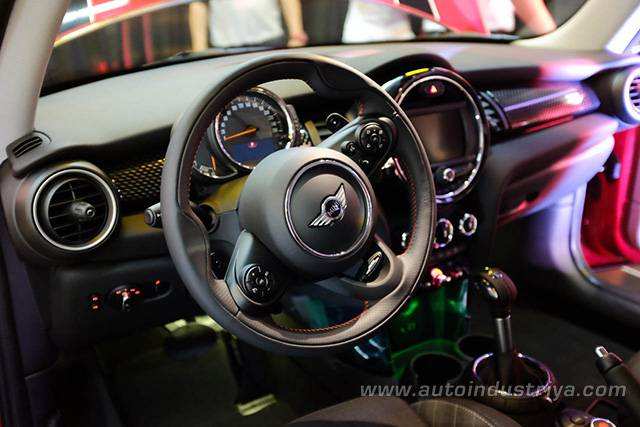 Mini Cooper S interior