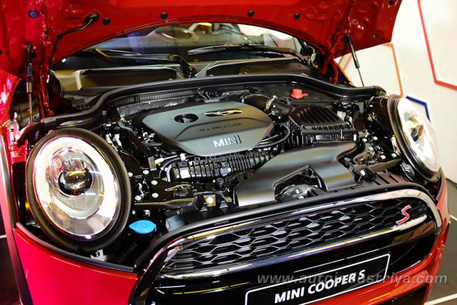 Mini Cooper S engine