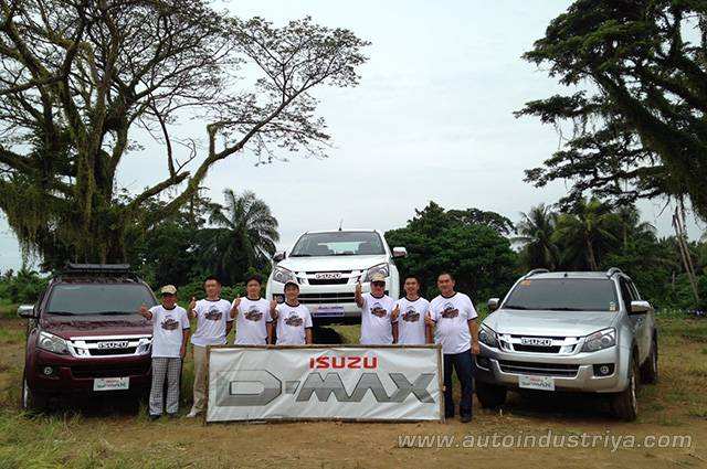 Isuzu D-Max Challenge Davao group shot
