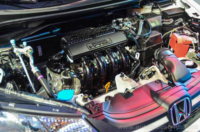 Honda Jazz engine