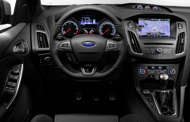 The interior of the 2015 Ford ST