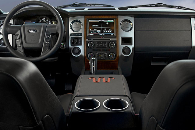 The interior of the 2015 Ford Expedition