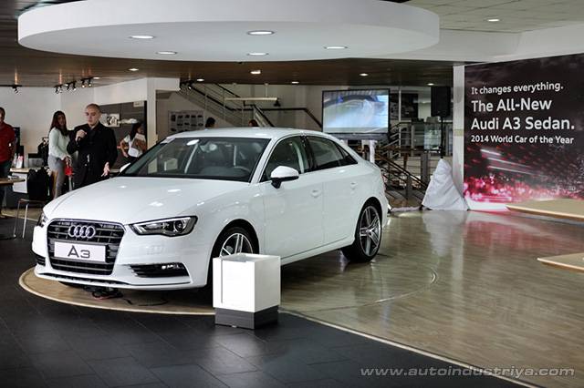 2014 Audi A3 showroom