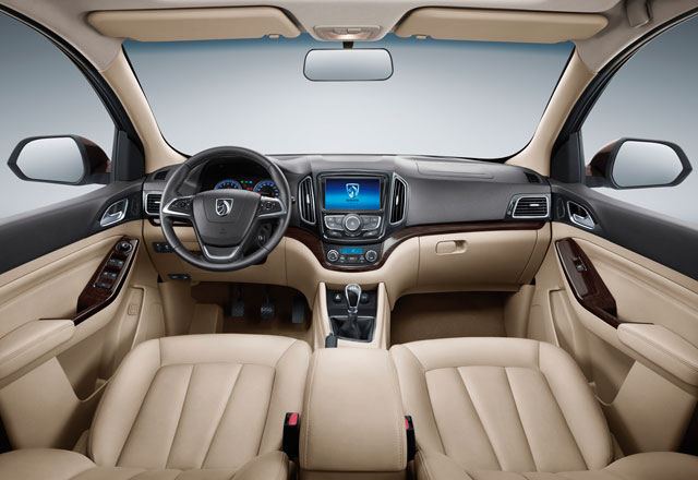 The dashboard of the Baojun 730