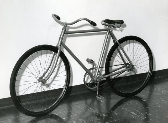 The bicycle developed by Horace Dodge