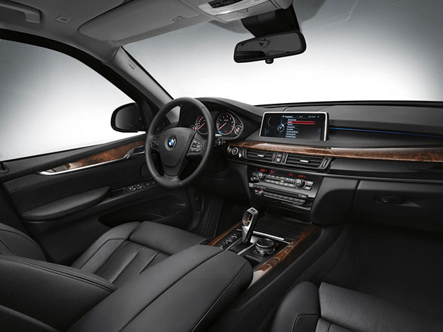 Interior of the BMW X5 Security Plus