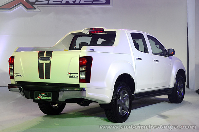 D-Max X-Series rear