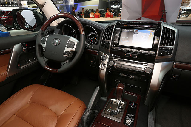 Interior of the facelifted LC200