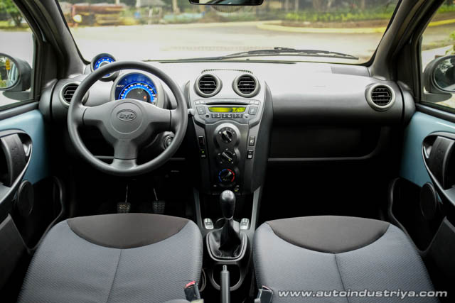 2014 BYD F0 Dashboard shot