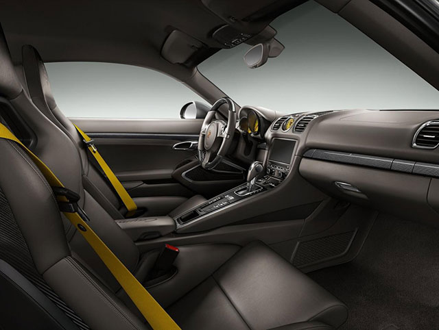 Interior of the Agate Gray Cayman S