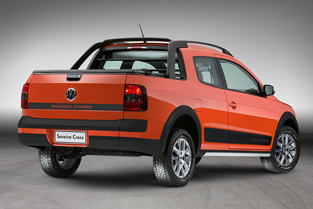 The rear of the Volkswagen Saveiro Double Cross