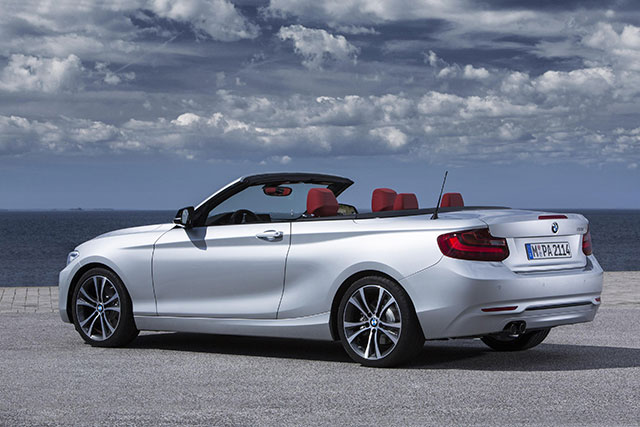 Rear-side shot of the BMW 2 Series Convertible
