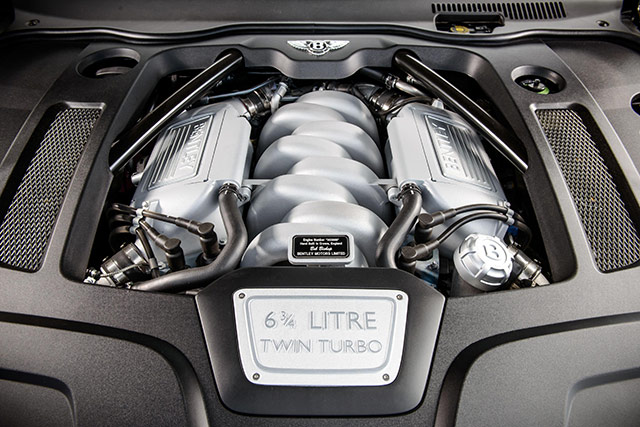 The 6.75 V8 engine of the Bentley Mulsanne